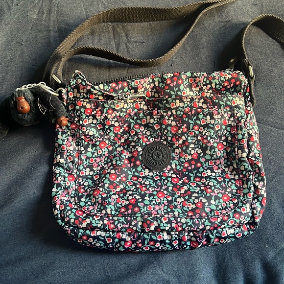 Kipling | Bags | Kipling Small Printed Crossbody Bag | Poshmark